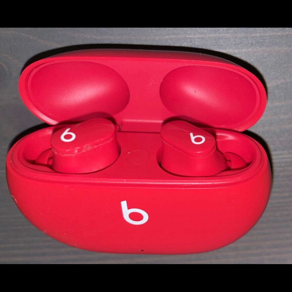 Beats wireless headphones